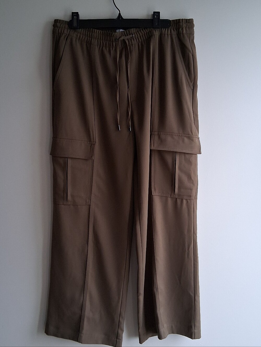 NWT Banana Republic BR SPORT drawstring elastic wide cargo pants quick dry SPF
